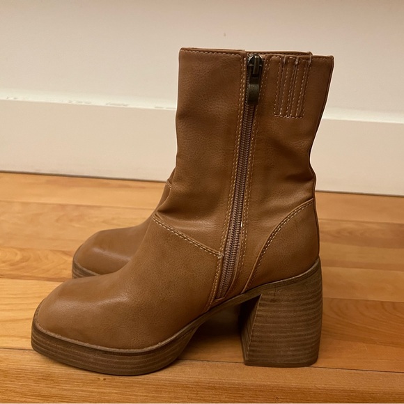 BEAST FASHION Shoes - Faux Leather Chunky Heel Bootie